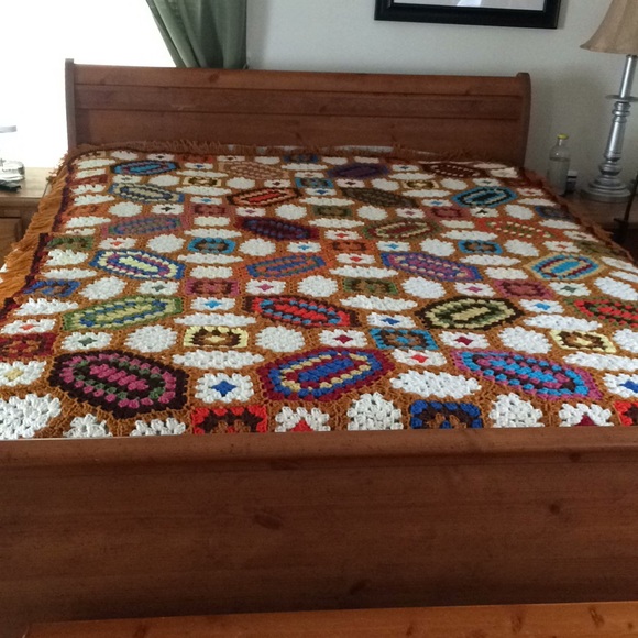 Handmade Other - 🍀Vintage Handmade Crocheted Afghan bedspread🍀